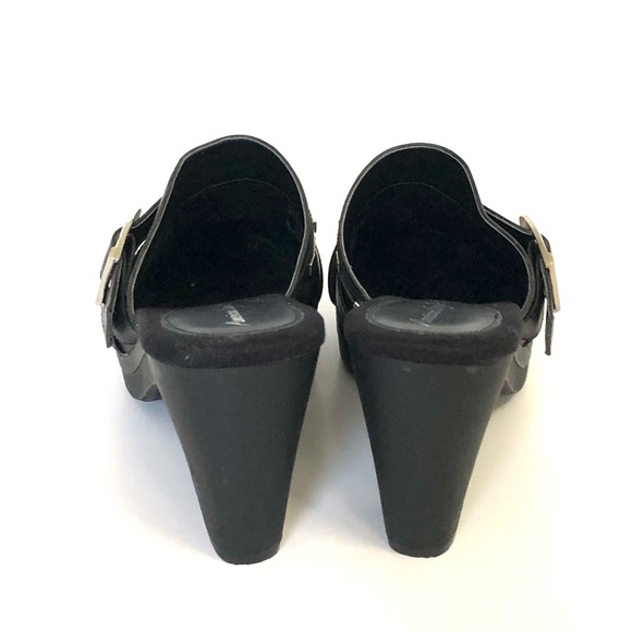 AE Vintage Silver Studded Black Clogs - Picture 6 of 7